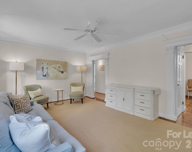 1121 Myrtle Avenue - Photo Thumbnail 4
