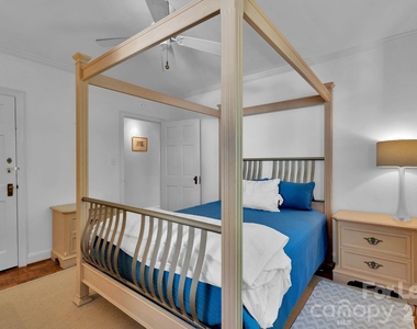 1121 Myrtle Avenue - Photo Thumbnail 16