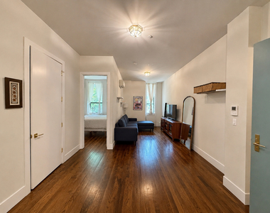 487 Washington Avenue - Photo Thumbnail 1