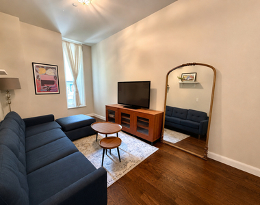 487 Washington Avenue - Photo Thumbnail 3