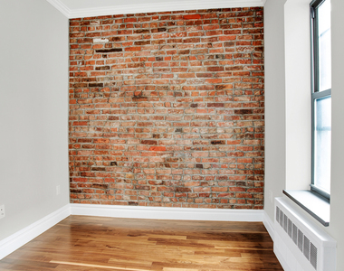 1590 Lexington Avenue, #10 - Photo Thumbnail 3