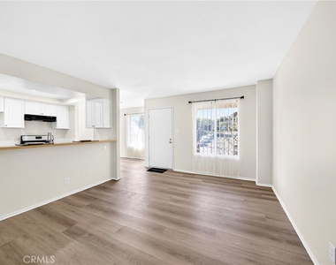 2324 Lillyvale Avenue - Photo Thumbnail 1