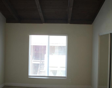 1300 Saratoga Avenue - Photo Thumbnail 18