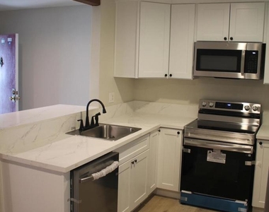 1300 Saratoga Avenue - Photo Thumbnail 7
