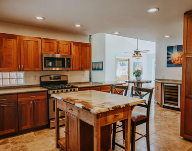 7314 Wallaby Street - Photo Thumbnail 15