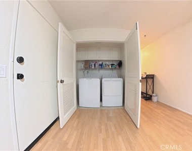 415 E Bougainvillea - Photo Thumbnail 32