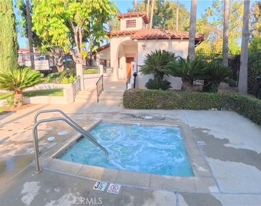 415 E Bougainvillea - Photo Thumbnail 37