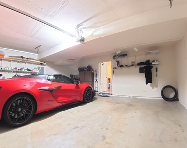 415 E Bougainvillea - Photo Thumbnail 33