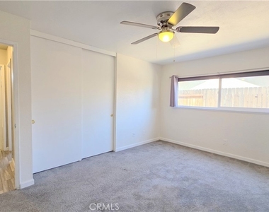 1546 Clock Avenue - Photo Thumbnail 10