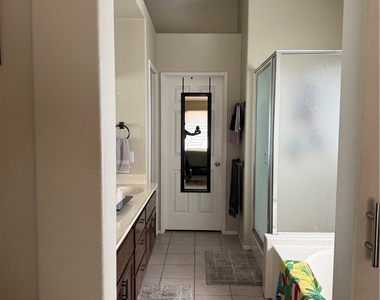 3512 Lehigh - Photo Thumbnail 7