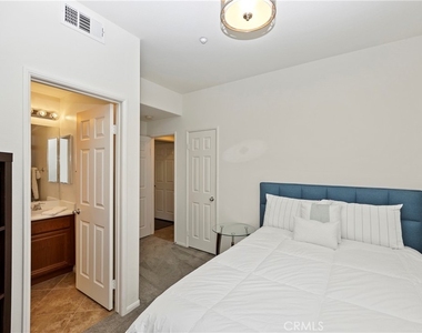 31205 Strawberry Tree Lane - Photo Thumbnail 11