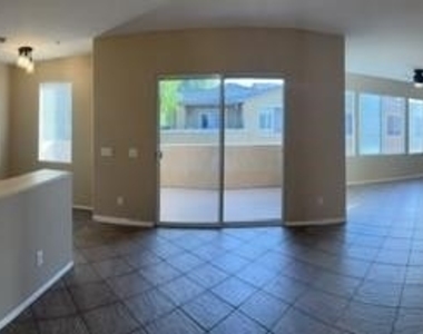 39668 Princeton Way - Photo Thumbnail 4