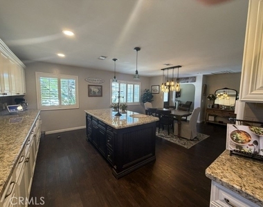 27227 Wedgewood - Photo Thumbnail 18