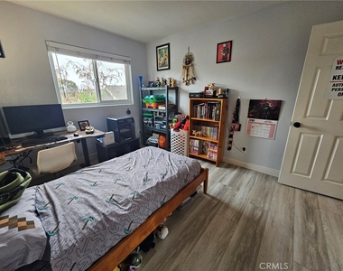 5010 Los Morros Way - Photo Thumbnail 22