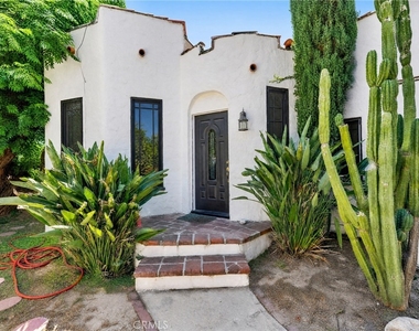 22028 Covello Street - Photo Thumbnail 7