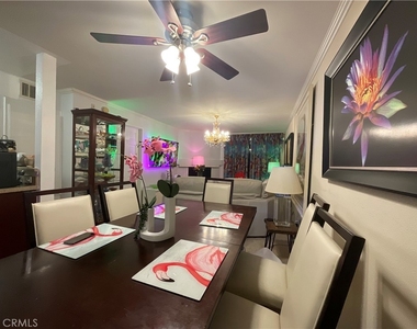 21520 Burbank - Photo Thumbnail 26