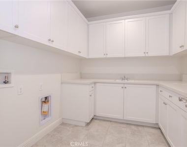 11710 Manchester Way - Photo Thumbnail 34
