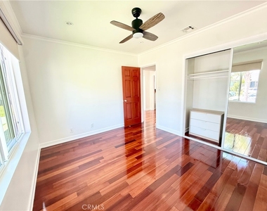 5639 Natick - Photo Thumbnail 21