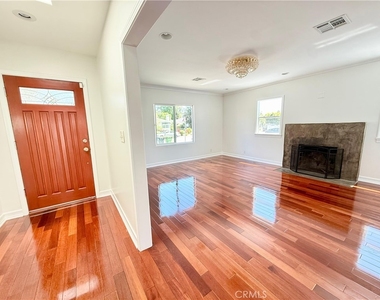 5639 Natick - Photo Thumbnail 10