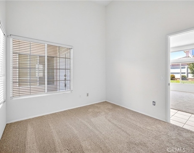 1699 Ramona - Photo Thumbnail 15
