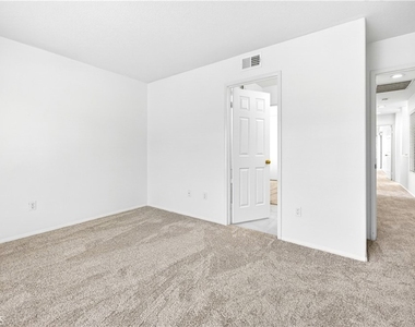 1699 Ramona - Photo Thumbnail 41