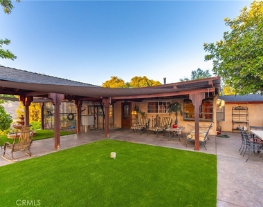 9354 Hillrose Street - Photo Thumbnail 7