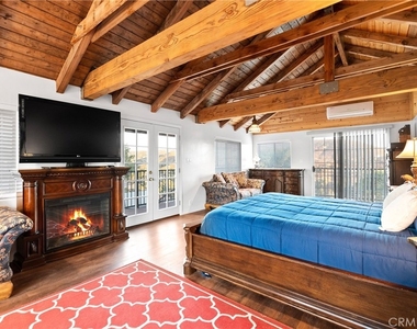 9354 Hillrose Street - Photo Thumbnail 4