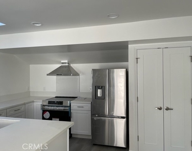 6532 Shoup Avenue - Photo Thumbnail 1