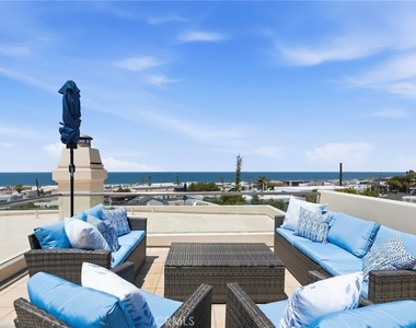 2242 Circle - Photo Thumbnail 18