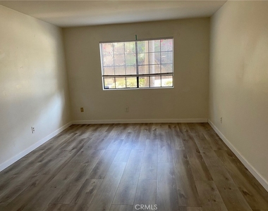 27980 S Western Avenue - Photo Thumbnail 4
