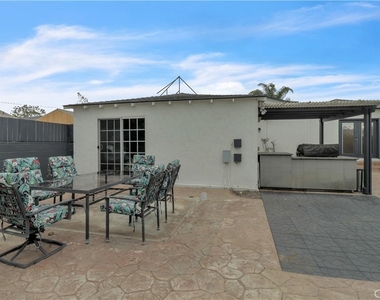 6541 W 84th Place - Photo Thumbnail 29