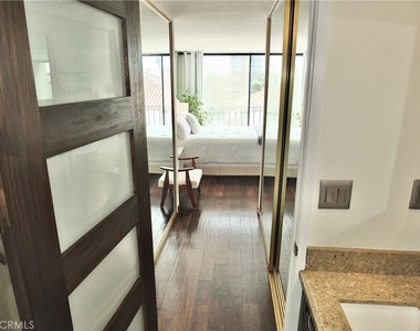 2601 E Ocean Boulevard - Photo Thumbnail 35