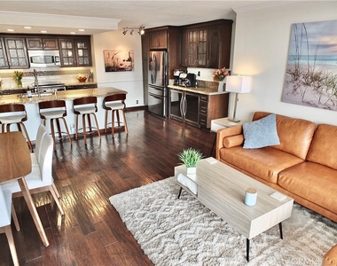 2601 E Ocean Boulevard - Photo Thumbnail 4