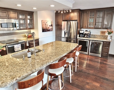 2601 E Ocean Boulevard - Photo Thumbnail 21