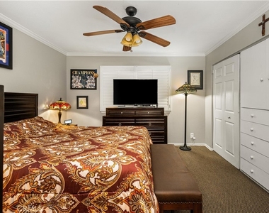 664 Olive Avenue - Photo Thumbnail 24