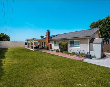 664 Olive Avenue - Photo Thumbnail 17