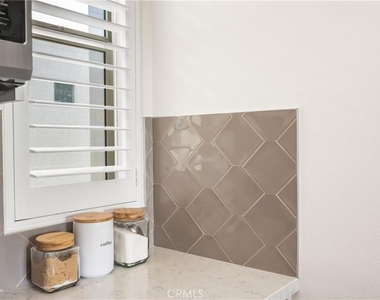 1590 E Hermosa - Photo Thumbnail 9