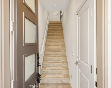 1590 E Hermosa - Photo Thumbnail 5