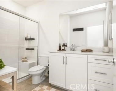 1590 E Hermosa - Photo Thumbnail 24