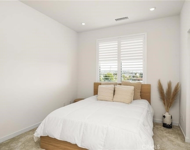 1590 E Hermosa - Photo Thumbnail 22