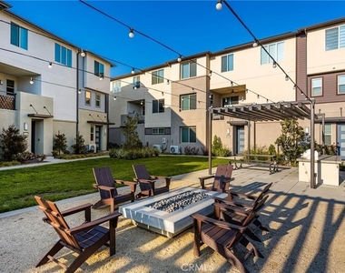 1590 E Hermosa - Photo Thumbnail 30