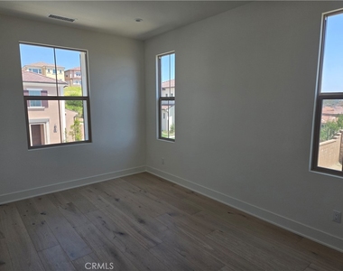 211 Maricopa - Photo Thumbnail 7