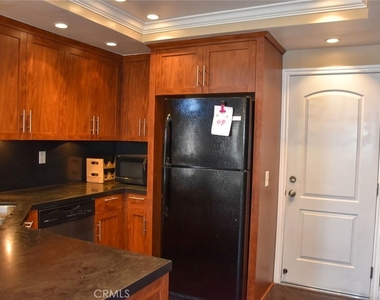 630 W Palm - Photo Thumbnail 37