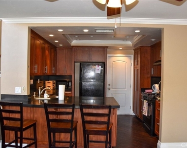 630 W Palm - Photo Thumbnail 25