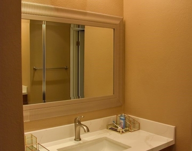 630 W Palm - Photo Thumbnail 62