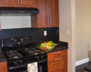 630 W Palm - Photo Thumbnail 31