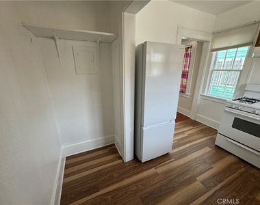 5158 Franklin Avenue - Photo Thumbnail 16