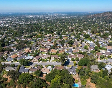 378 Grand Avenue - Photo Thumbnail 27