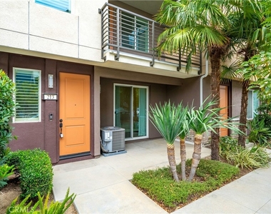 213 Steely - Photo Thumbnail 36