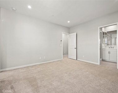 223 Elkhorn - Photo Thumbnail 16